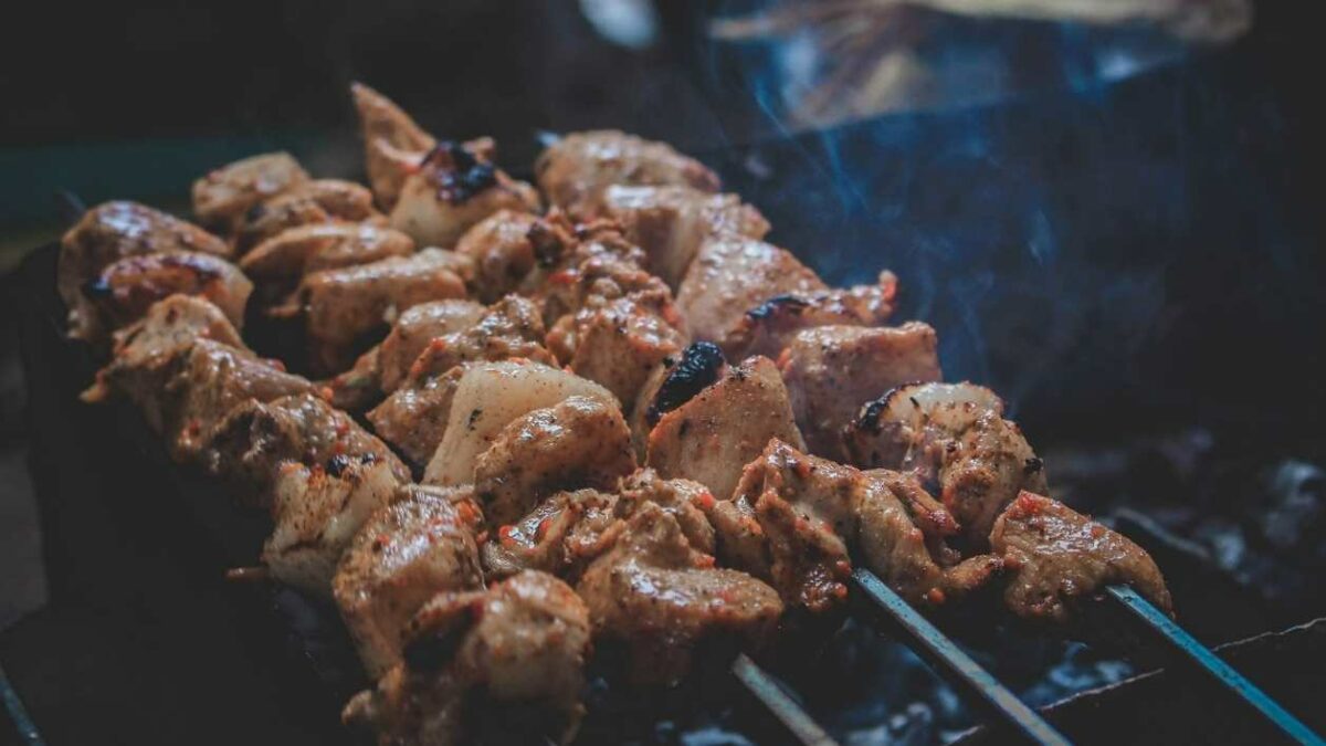 brocheta de ternera a la barbacoa